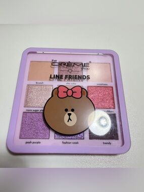 The crème shop line friends sweet&lovely eye palette NEW